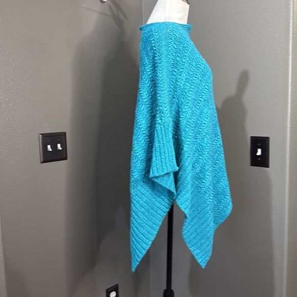 Chico's Turquoise Blue Tape Yarn Chunky Woven Convertible Poncho - Picture 13 of 15